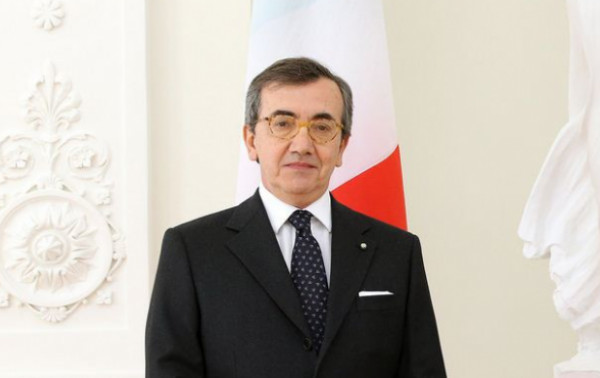 Dėmesį „Dainavai“ parodė Italijos ambasadorius
