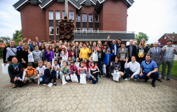 “Žalgiris” ištesėjo pažadą: Ukrainos vaikai atvyko į Lietuvą