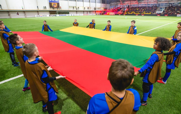LFF kreipsis į Vyriausybę dėl futbolo sezono atnaujinimo