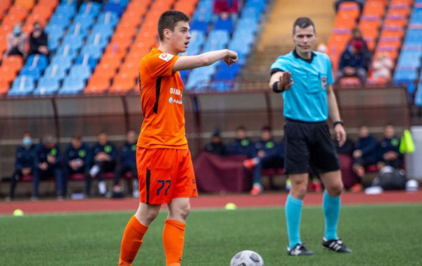 „Bangos“ duetas susirėmė šmaikščiame „Futbolo Alias“ iššūkyje